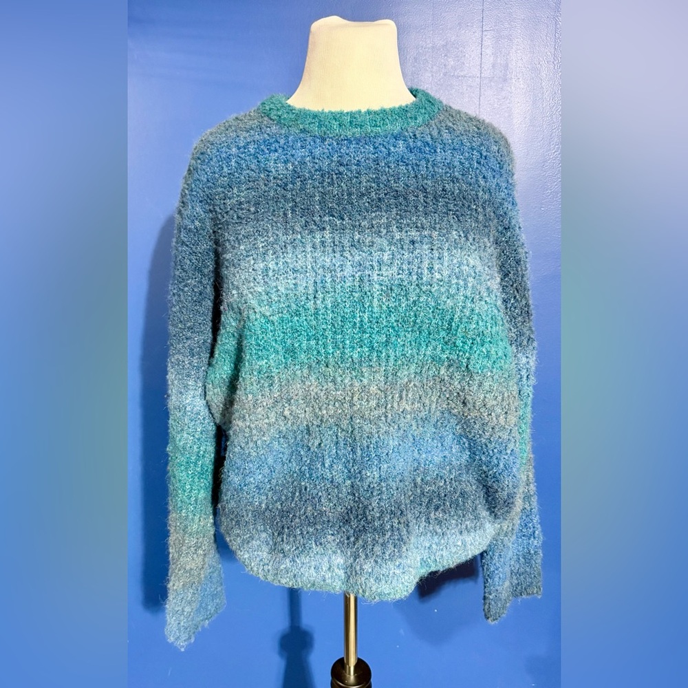 Chic Blue Ombre Women's Sweater By Dazy-Less Size-Medium